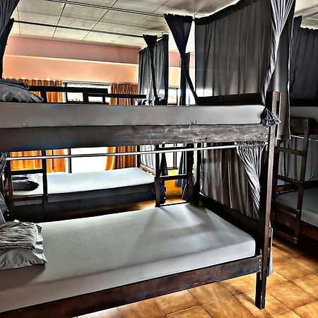 Chillout Escalante Hostel San José Extérieur photo